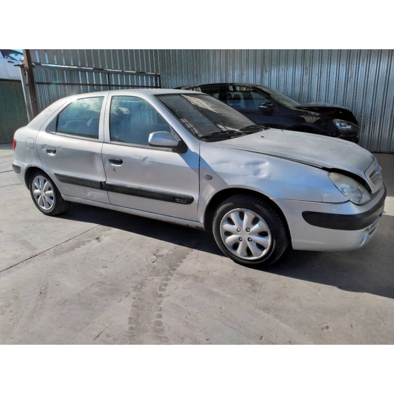 citroën xsara berlina del año 2003