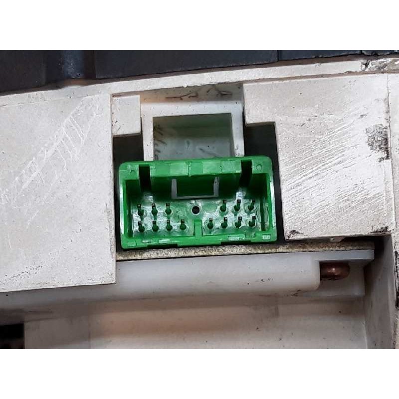 Recambio de cuadro instrumentos para mg serie 600 (rh) 620 i referencia OEM IAM HR0166023 210794 - Verde 2