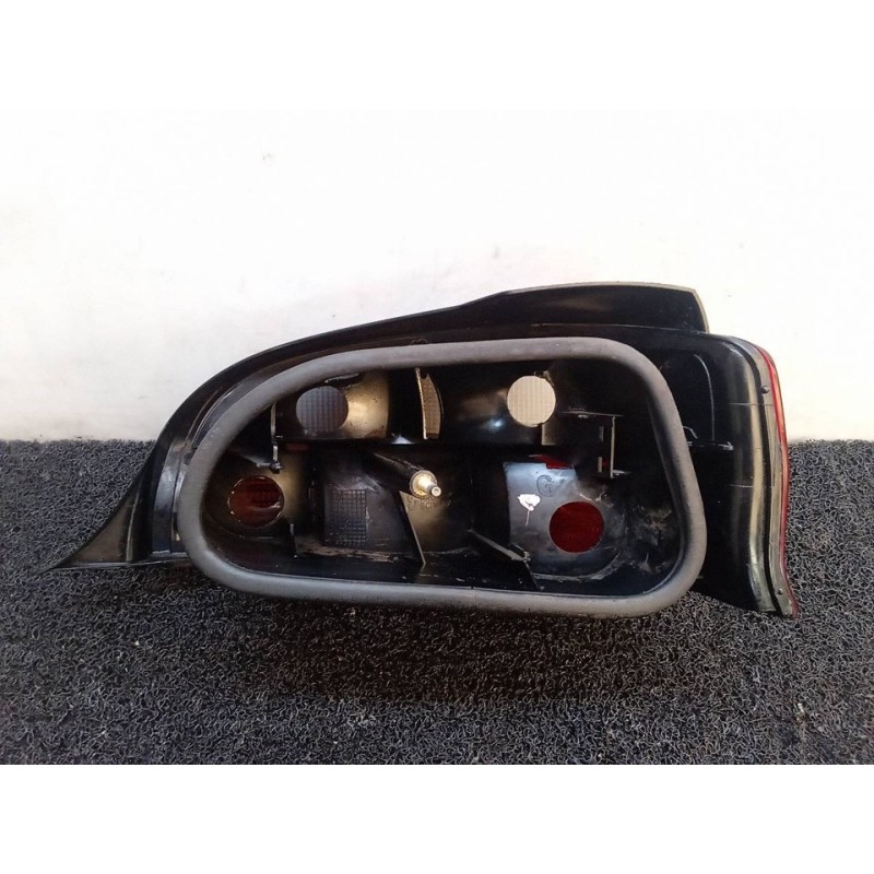 Recambio de piloto trasero izquierdo para citroën saxo 1.1 sx referencia OEM IAM 4