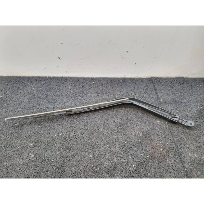 Recambio de brazo limpia trasero para renault megane i fase 2 berlina (ba0) 1.9 dci dynamique referencia OEM IAM 2