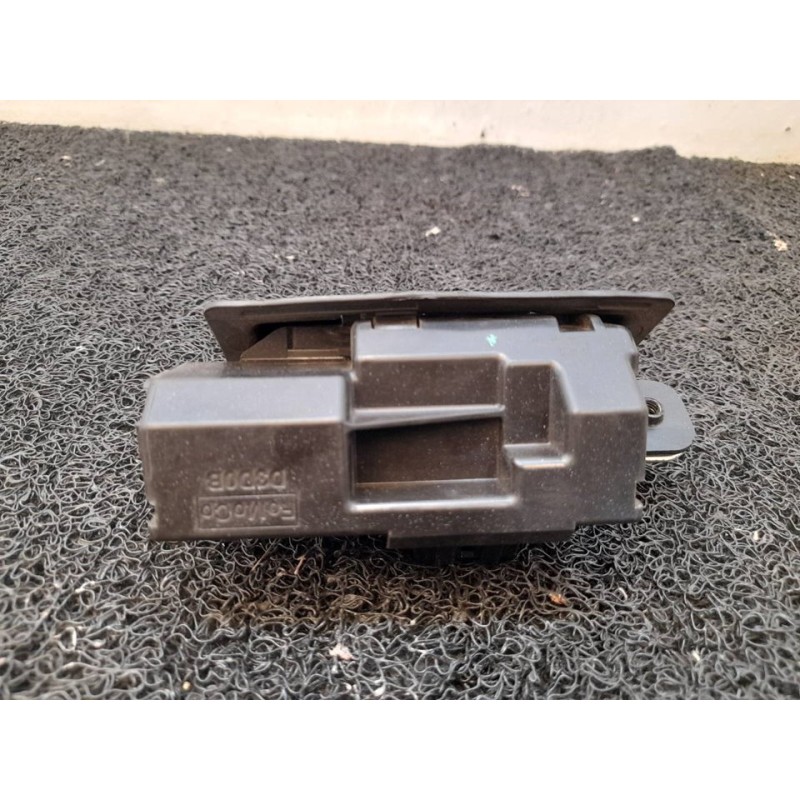 Recambio de cerradura maletero / porton para ford b-max titanium referencia OEM IAM 8A61A442A66AE - Blanco 3