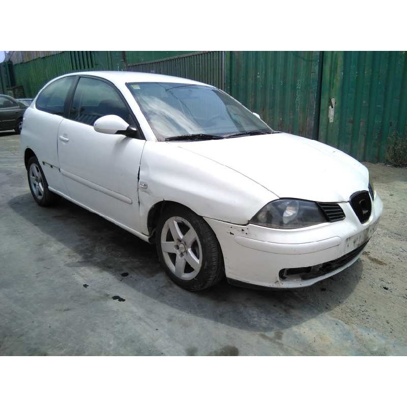 seat ibiza (6l1) del año 2003