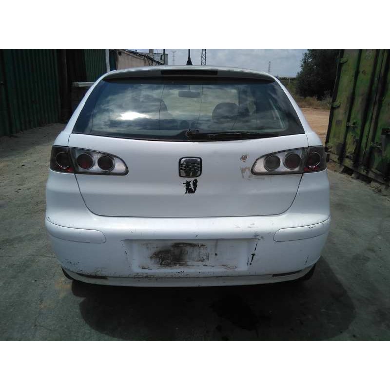 seat ibiza (6l1) del año 2003