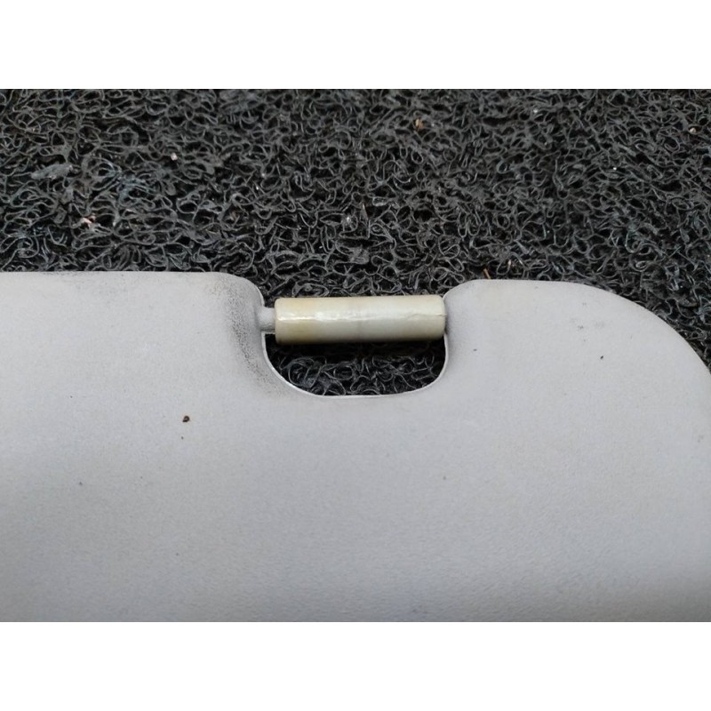 Recambio de parasol derecho para kia shuma ii 1.6 ls berlina portón referencia OEM IAM 2