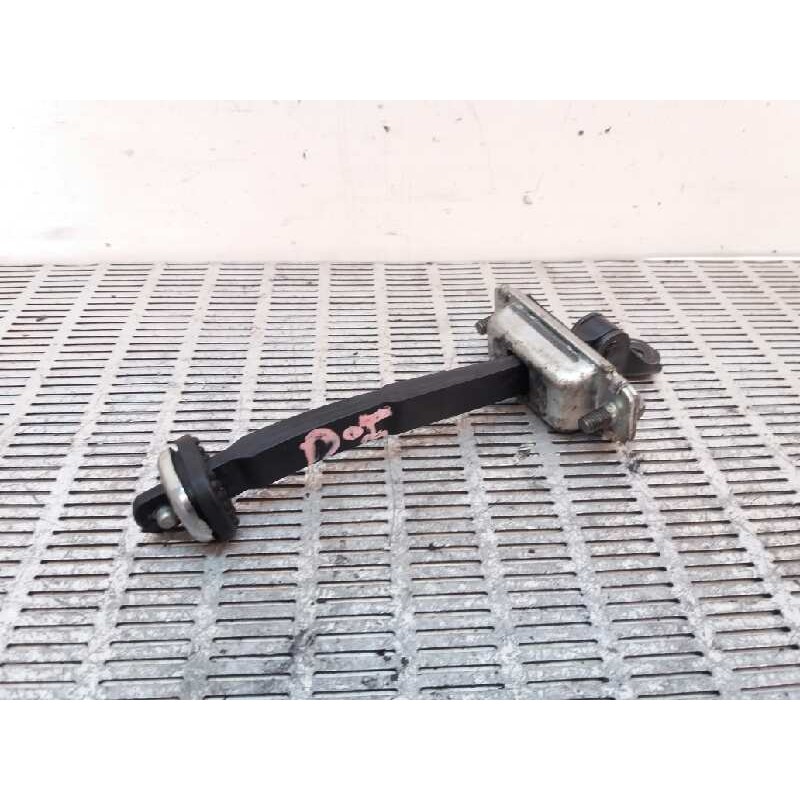 Recambio de retenedor puerta delantera izquierda para chevrolet captiva 2.0 vcdi lt referencia OEM IAM   