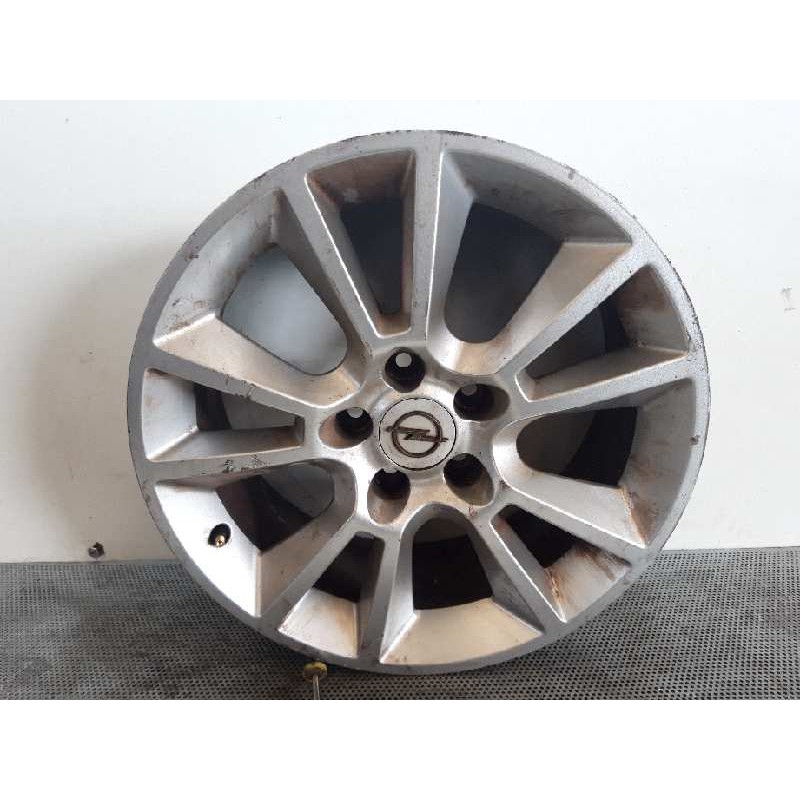 Recambio de llanta para opel astra h berlina cosmo referencia OEM IAM 7JX17  