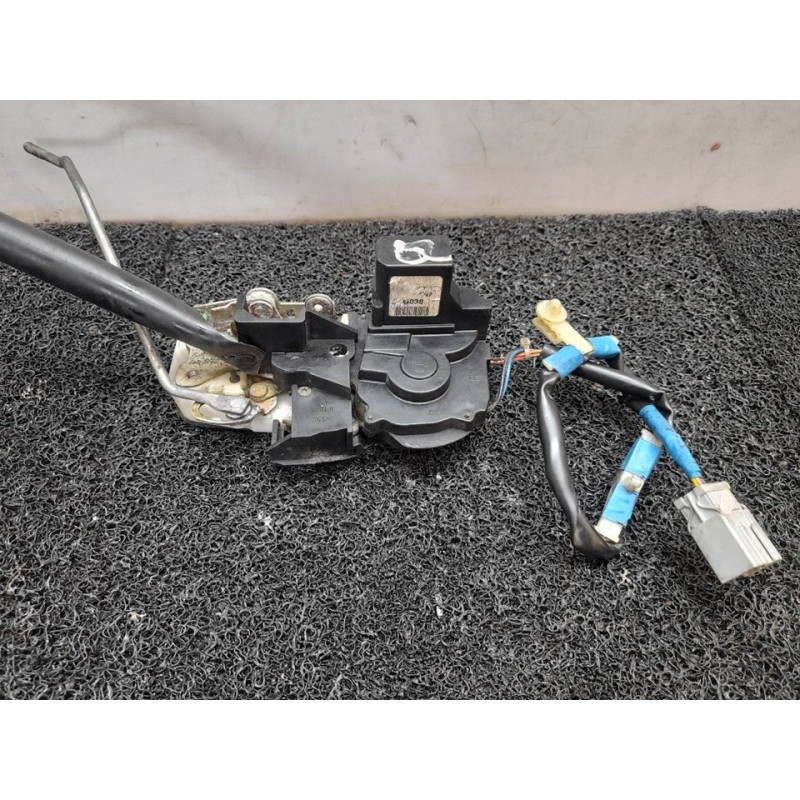 Recambio de cerradura puerta delantera derecha para mg serie 600 (rh) 618 i referencia OEM IAM   
