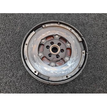 VOLANTE MOTOR 058105266H LUK