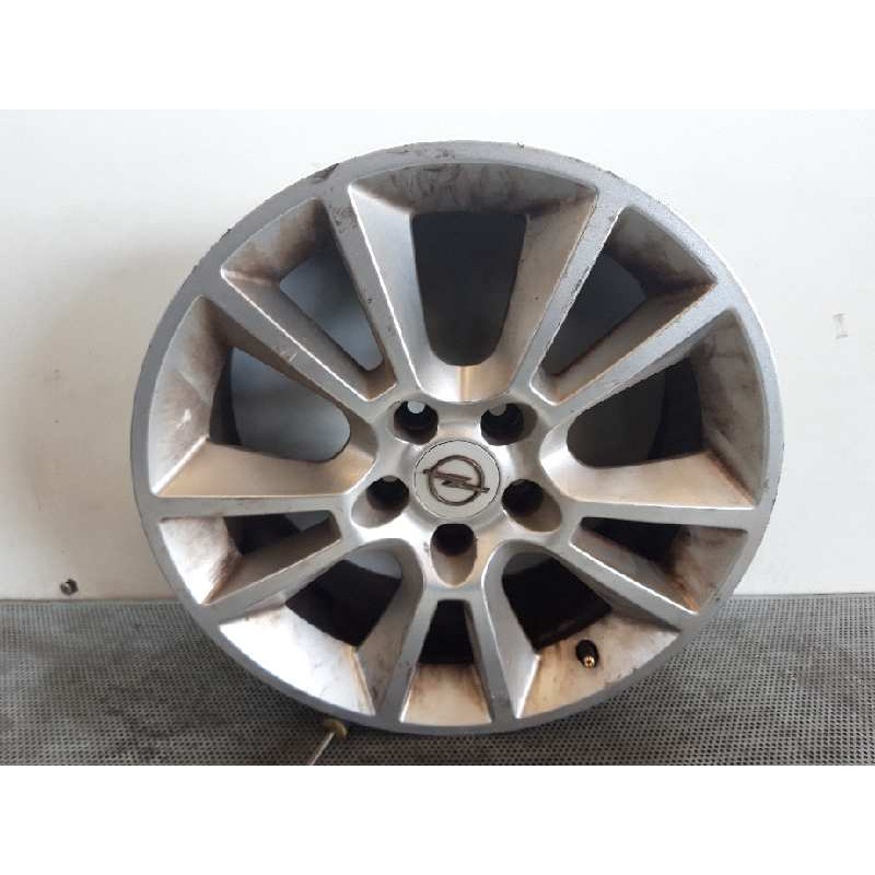 Recambio de llanta para opel astra h berlina cosmo referencia OEM IAM 7JX17  