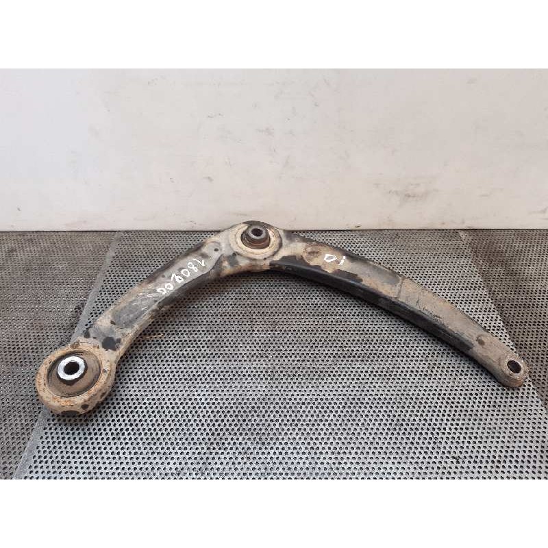 Recambio de brazo suspension inferior delantero izquierdo para peugeot 307 break / sw (s1) break xs referencia OEM IAM   
