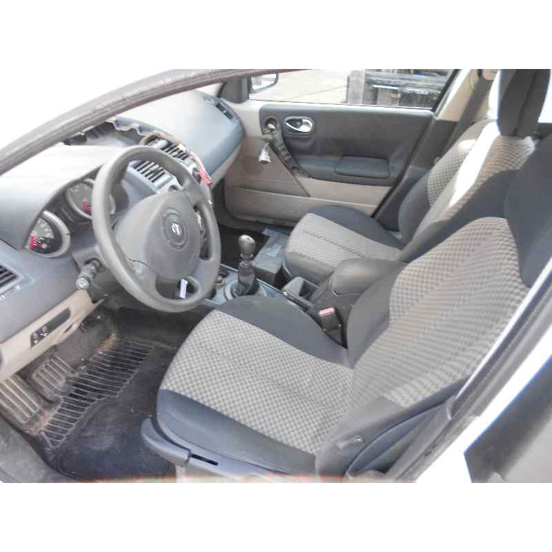 renault megane ii berlina 5p del año 2003