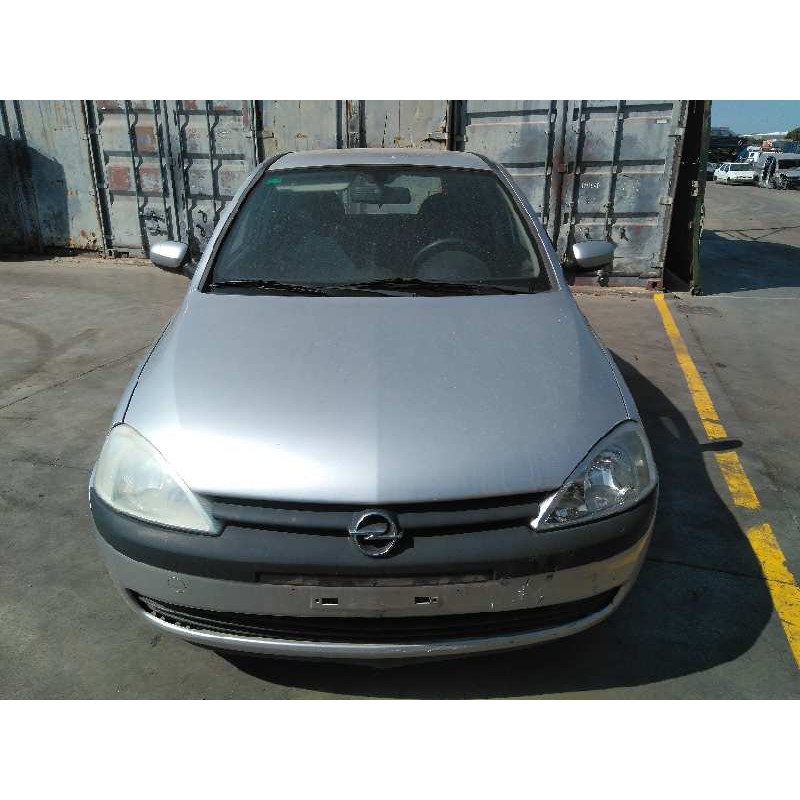 opel corsa c del año 2001