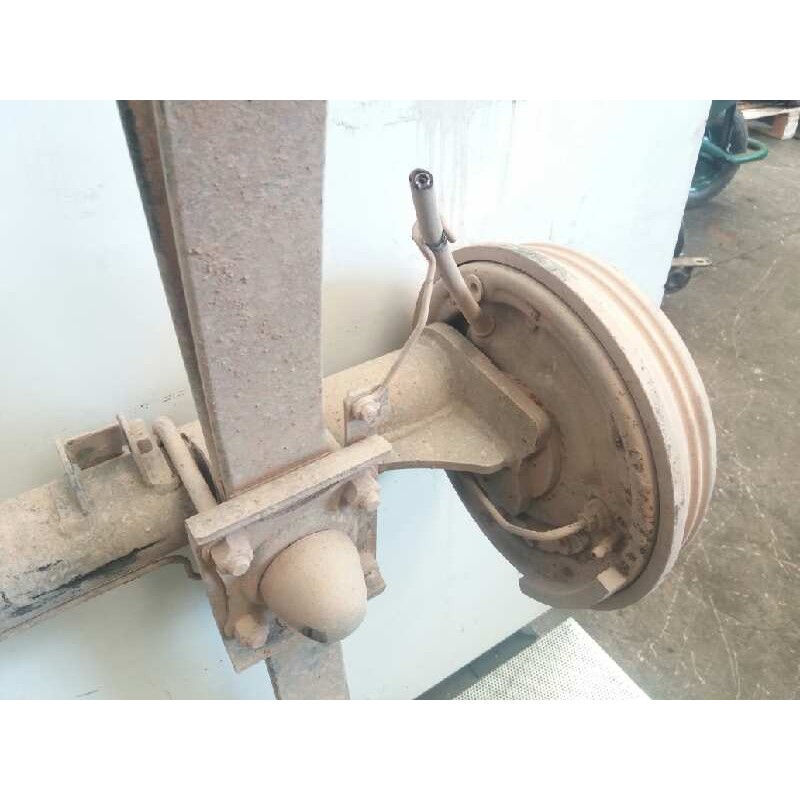 Recambio de puente trasero para volkswagen caddy ka/kb (9k9) family referencia OEM IAM 3