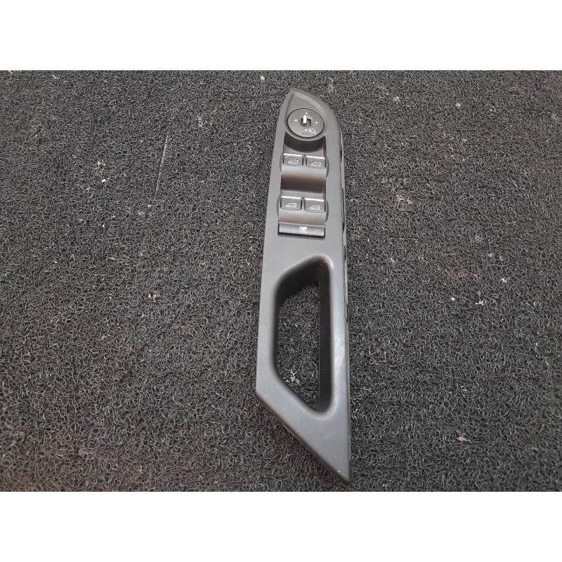 Recambio de mando elevalunas delantero izquierdo para ford b-max titanium referencia OEM IAM AM5T14A132GA  
