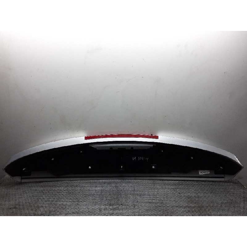 Recambio de aleron trasero para renault clio grandtour dynamique referencia OEM IAM 2