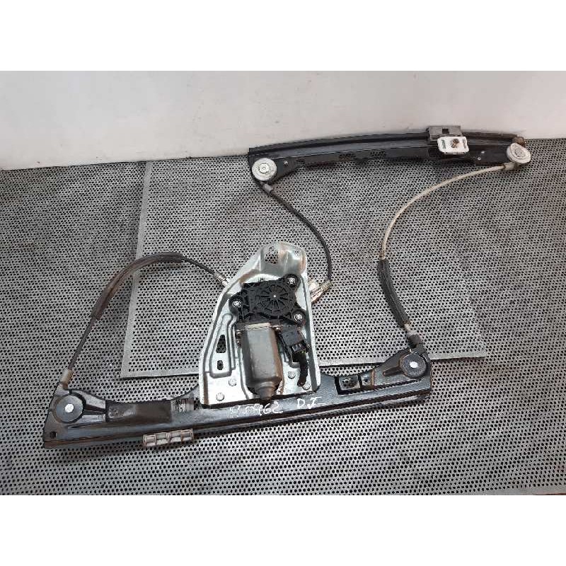 Recambio de elevalunas delantero izquierdo para mercedes-benz clase c (w203) berlina 270 cdi (203.016) referencia OEM IAM   