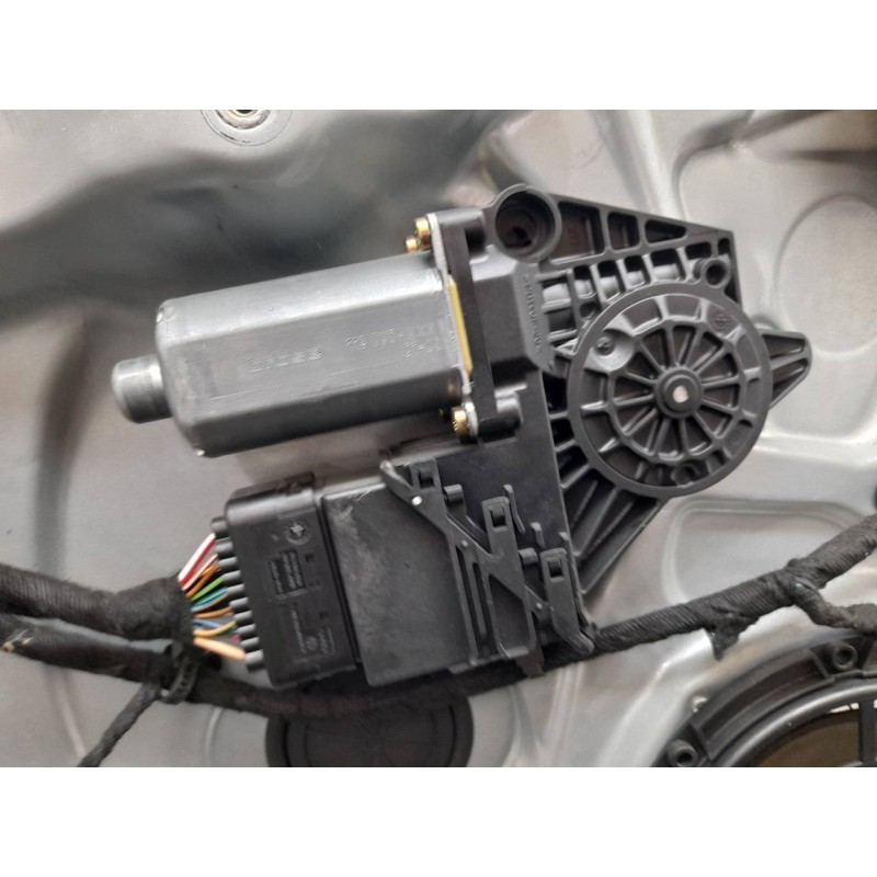 Recambio de elevalunas trasero izquierdo para volkswagen passat berlina (3b3) comfortline referencia OEM IAM 3B5839751CM - Azul 2
