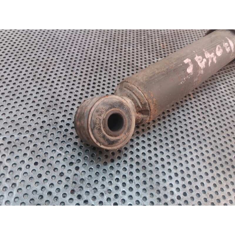 Recambio de amortiguador trasero derecho para volkswagen caddy ka/kb (9k9) family referencia OEM IAM 6K9513031B 3