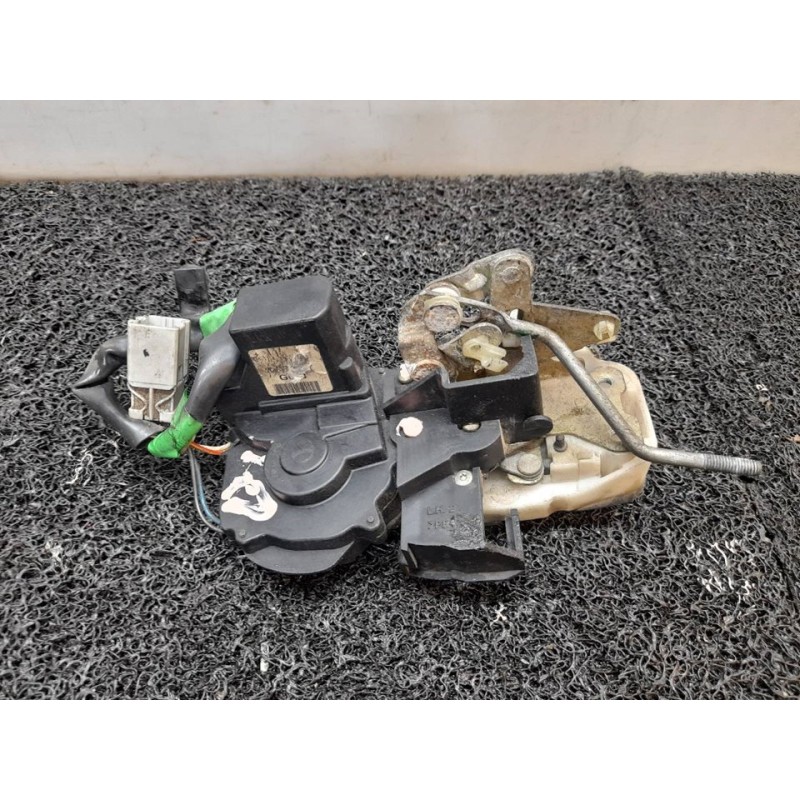 Recambio de cerradura puerta trasera izquierda para mg serie 600 (rh) 618 i referencia OEM IAM   