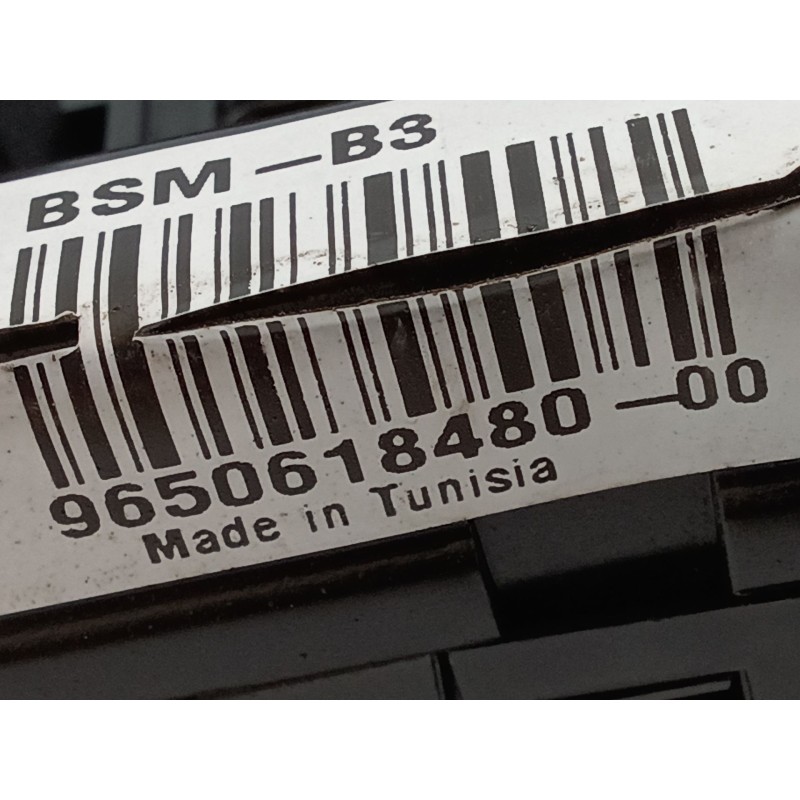 Recambio de caja reles / fusibles para citroën xsara picasso (n68) 1.6 hdi referencia OEM IAM 9650618480 - Gris 2