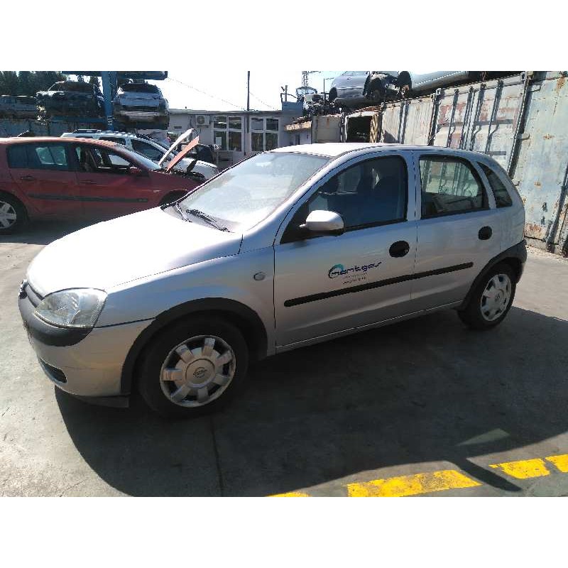 opel corsa c del año 2001