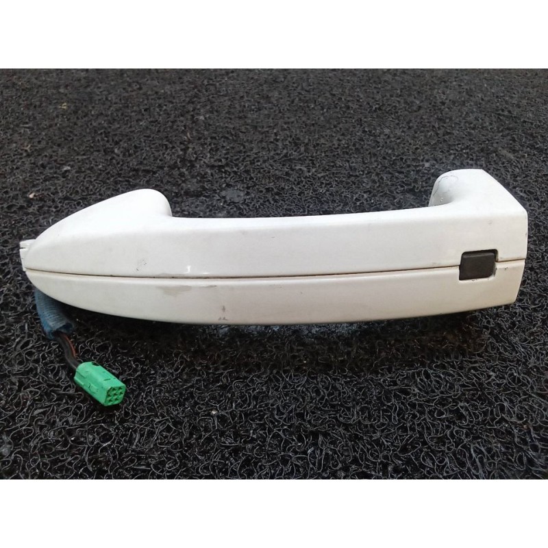 Recambio de maneta exterior delantera izquierda para ford b-max titanium referencia OEM IAM - Blanco 2