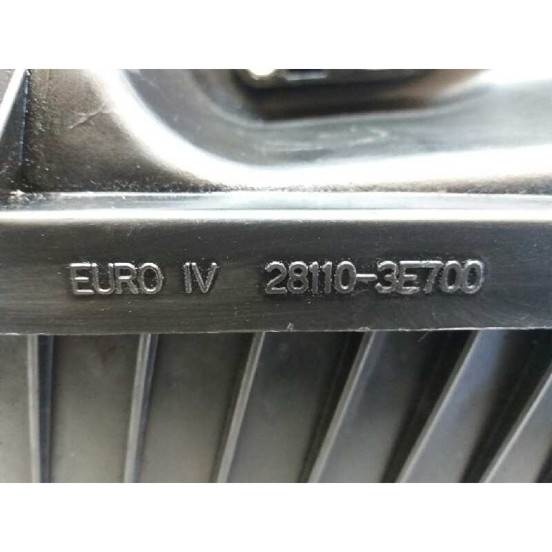 Recambio de filtro aire para kia sorento 2.5 crdi vgt ex1 referencia OEM IAM 281103E700 - Negro 4