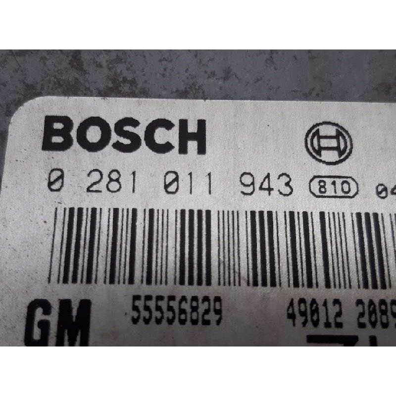Recambio de centralita motor uce para opel astra h berlina cosmo referencia OEM IAM 0281011943 55556829 - Azul 2