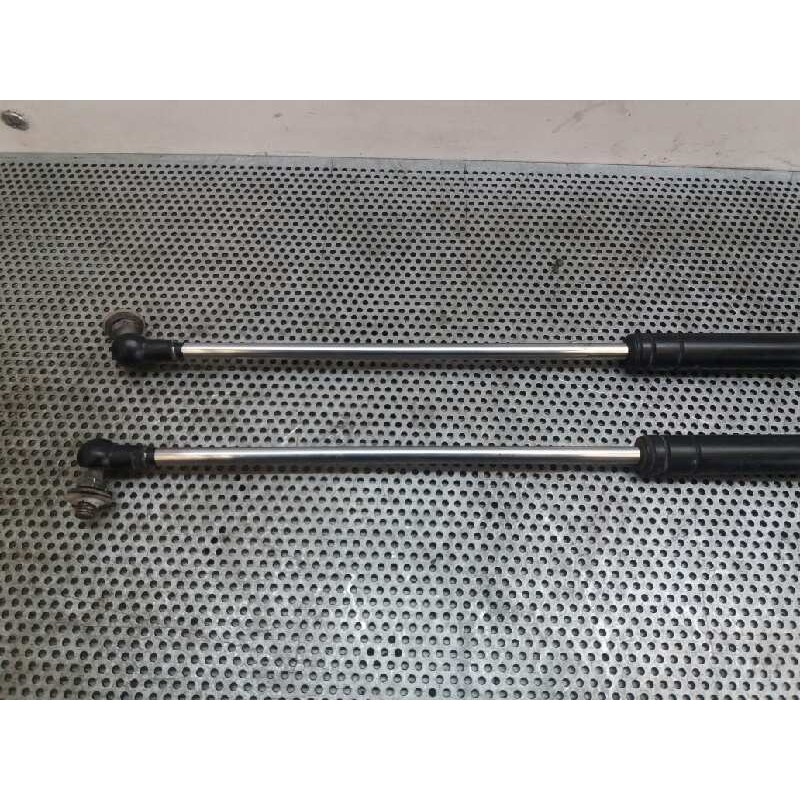 Recambio de amortiguadores maletero / porton para daihatsu charade 1.3 referencia OEM IAM - Rojo 3