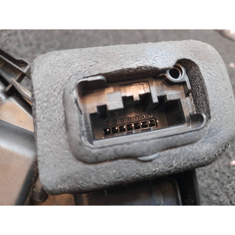 Recambio de cerradura puerta delantera derecha para volkswagen polo (6r1) sport referencia OEM IAM 5K1837016B - Negro 2