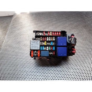 CAJA RELES / FUSIBLES 252360003R 