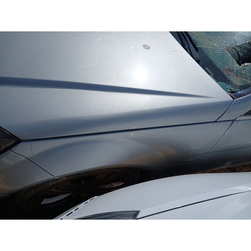 Recambio de aleta delantera izquierda para mercedes-benz clase c (w204) berlina c 220 cdi (204.008) referencia OEM IAM   