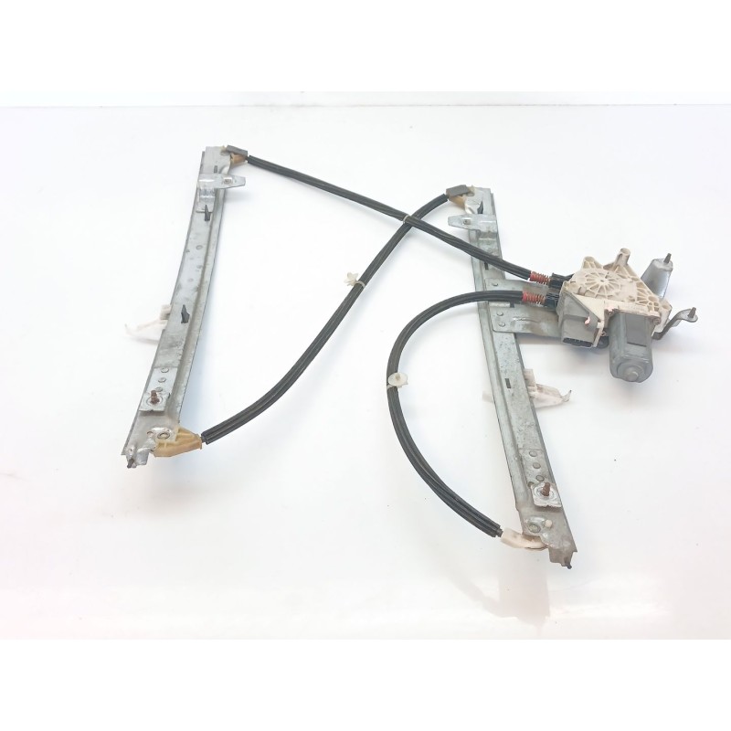 Recambio de elevalunas delantero izquierdo para citroën xsara picasso (n68) 2.0 hdi referencia OEM IAM 105772101  