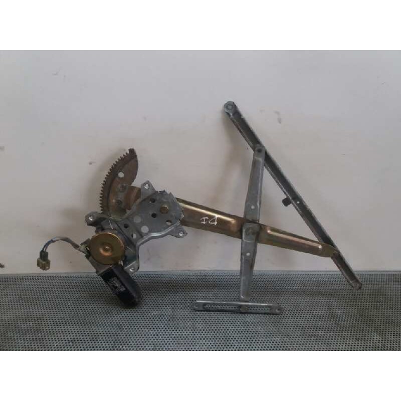 Recambio de elevalunas delantero izquierdo para daihatsu charade 1.3 referencia OEM IAM   