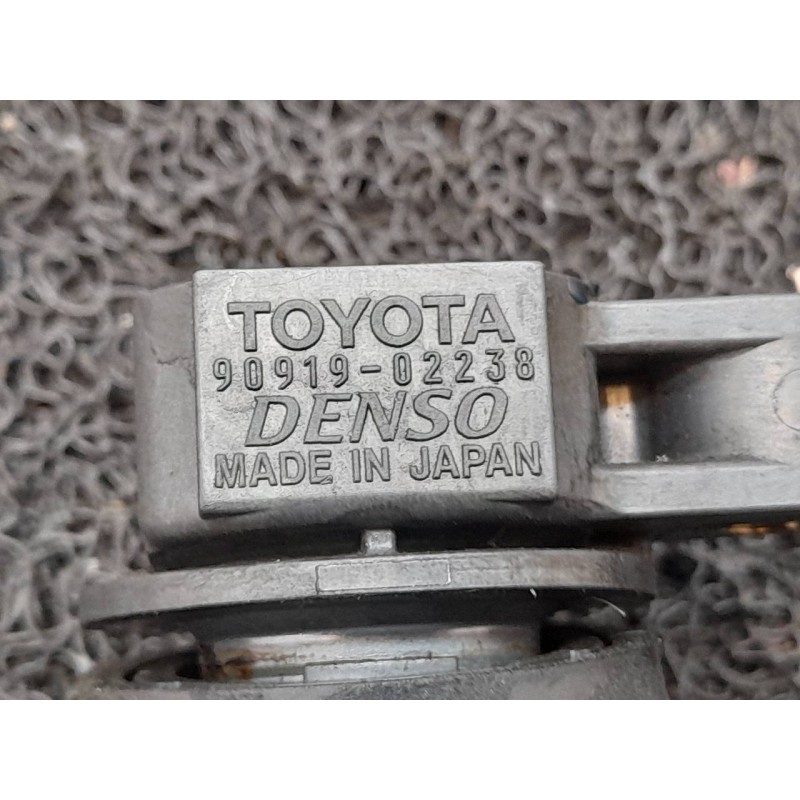 Recambio de bobina encendido para toyota corolla (e12) 1.8 t sport berlina referencia OEM IAM 9091902238  DENSO - Rojo 3