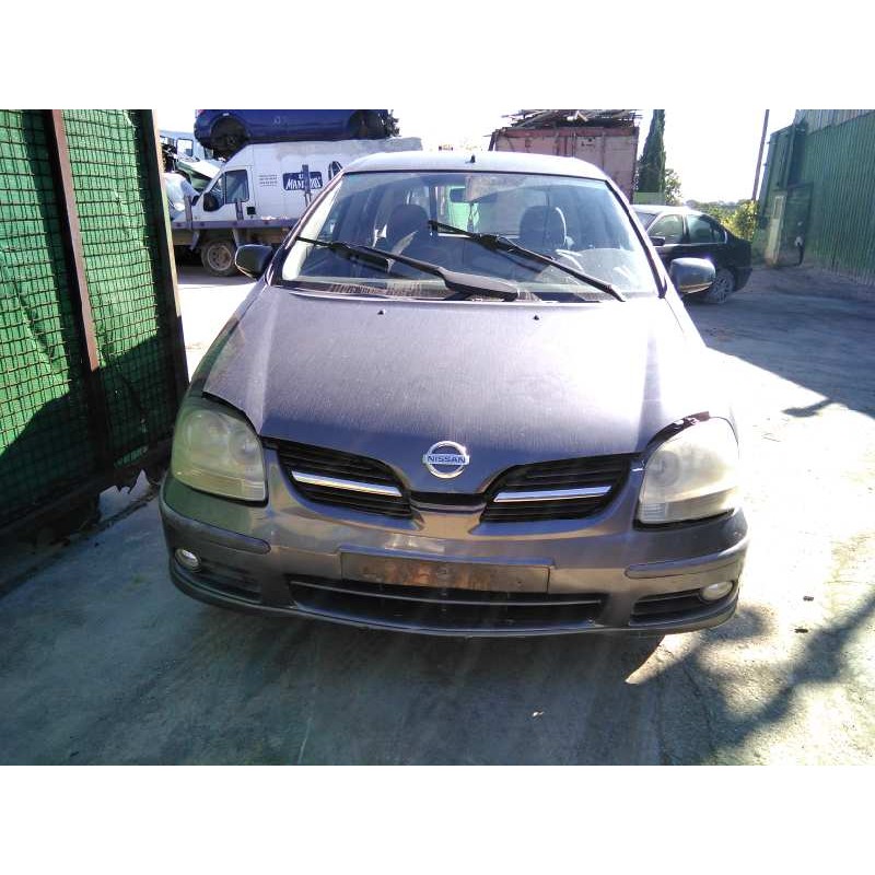 nissan almera tino (v10m) del año 2005
