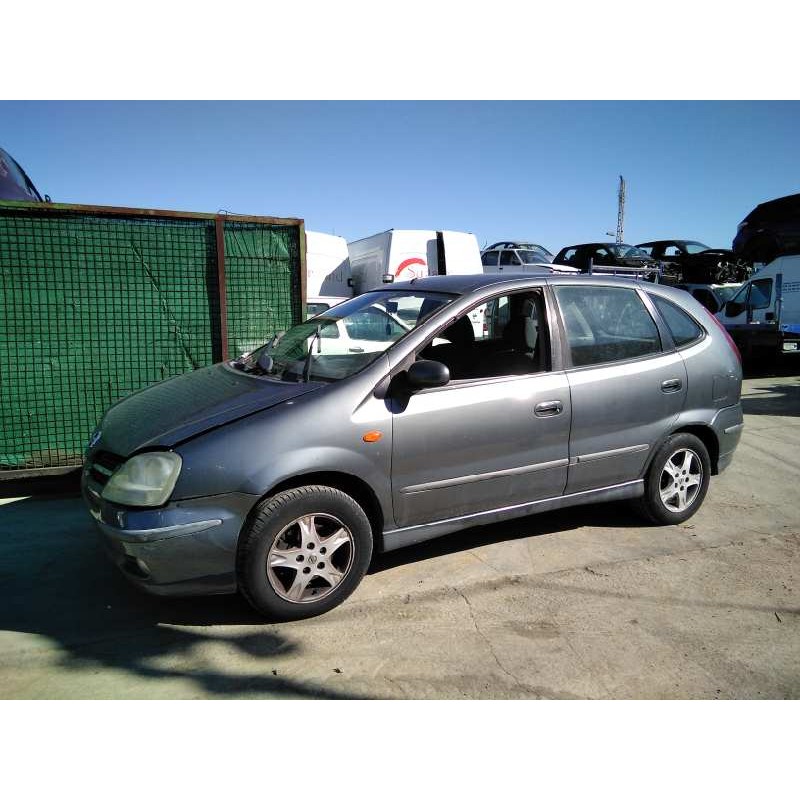 nissan almera tino (v10m) del año 2005