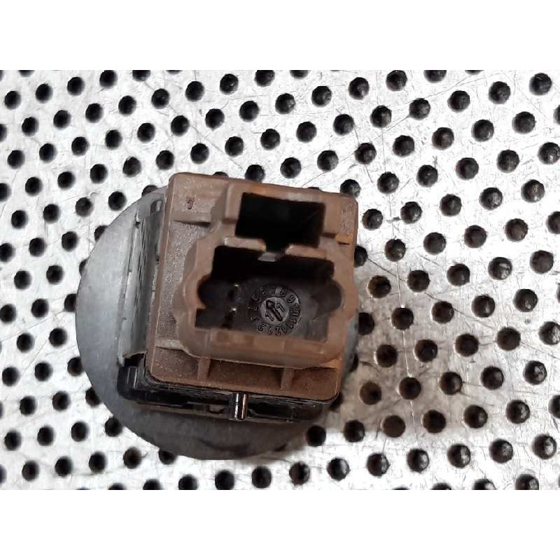 Recambio de mando multifuncion para renault megane iii berlina 5 p dynamique referencia OEM IAM 8200169589D - Blanco 3