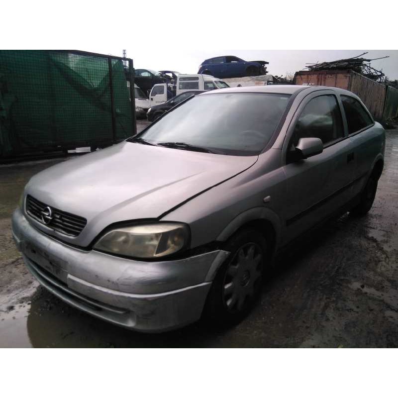 opel astra g berlina del año 2002
