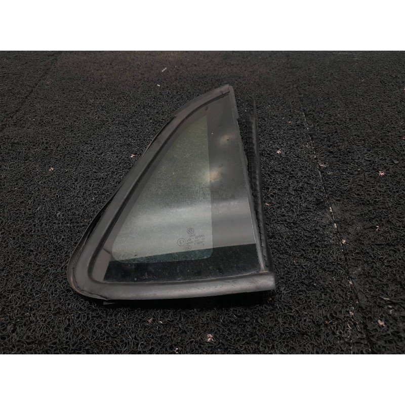Recambio de luna custodia trasera derecha para volkswagen polo (6r1) sport referencia OEM IAM - Negro 2