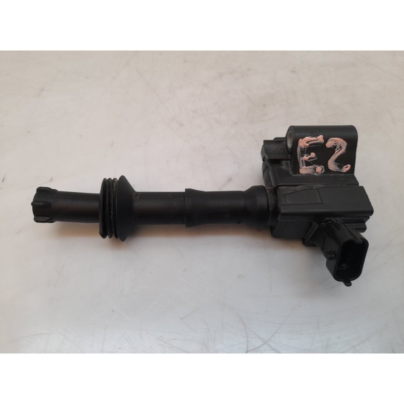 Recambio de bobina encendido para peugeot 3008 allure referencia OEM IAM 9808653680  