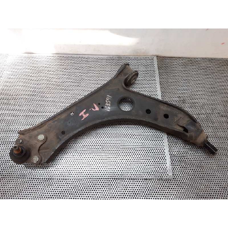 Recambio de brazo suspension inferior delantero izquierdo para audi a3 (8p) 1.9 tdi referencia OEM IAM 1K0407189E  