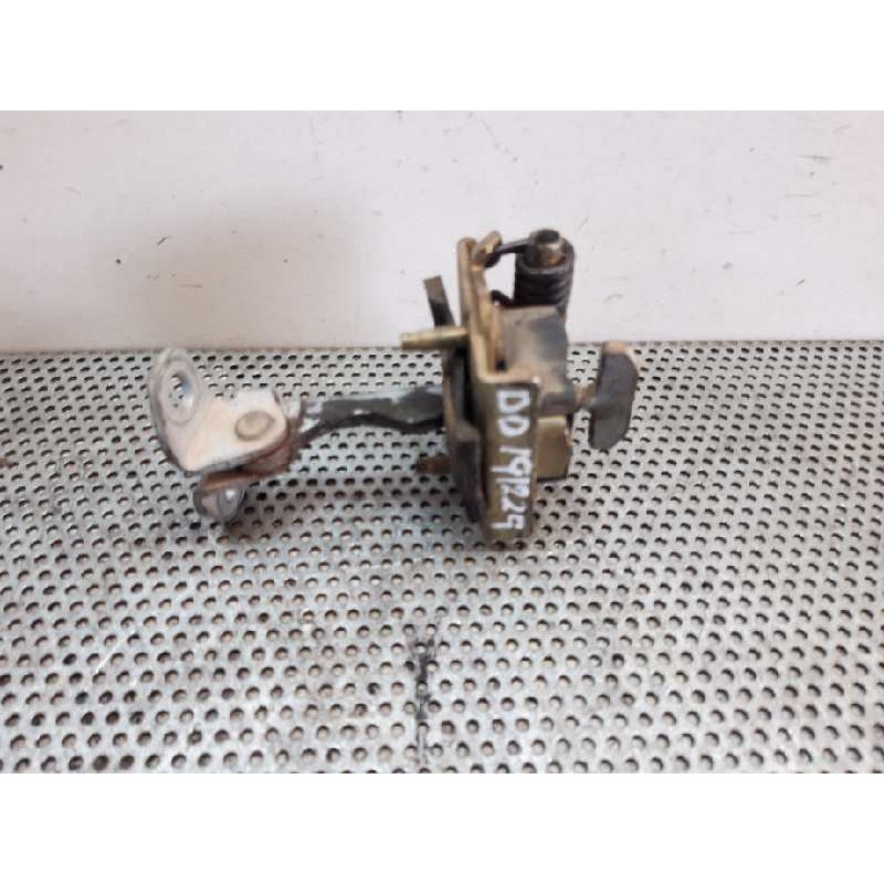 Recambio de retenedor puerta delantera derecha para citroën berlingo 1.9 d sx familiar referencia OEM IAM   
