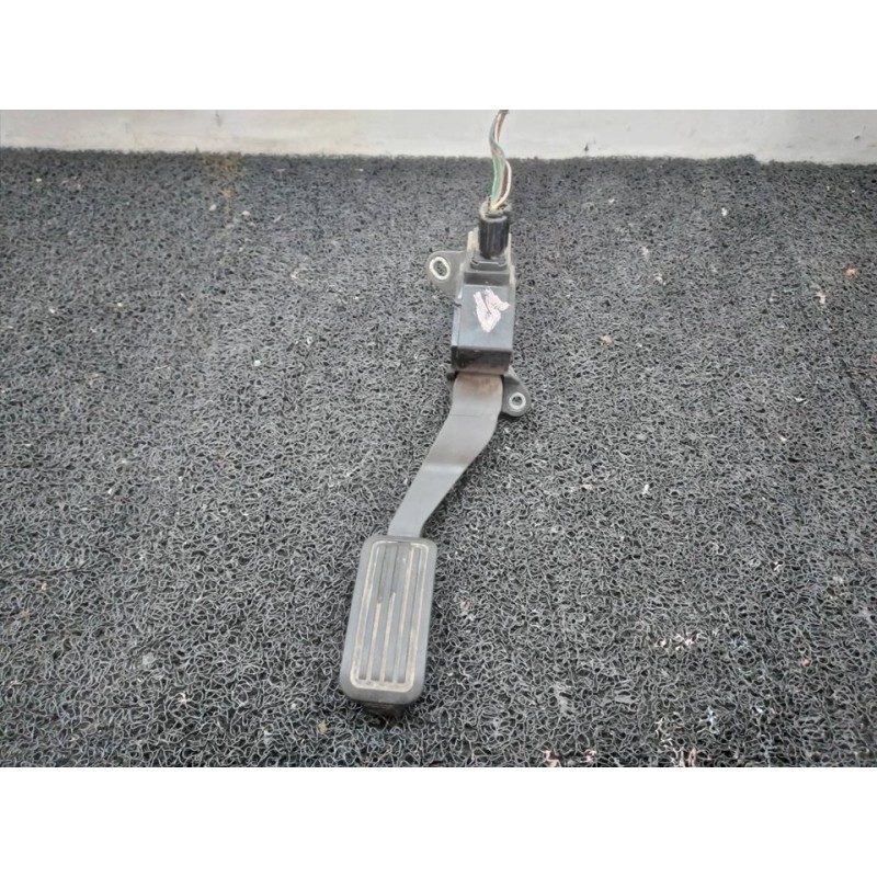 Recambio de potenciometro pedal para toyota yaris ts referencia OEM IAM 781100D011 52257101871 