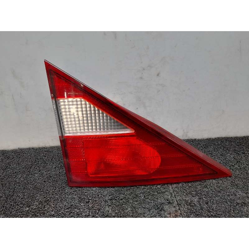 Recambio de piloto trasero izquierdo interior para ssangyong rodius xdi referencia OEM IAM   