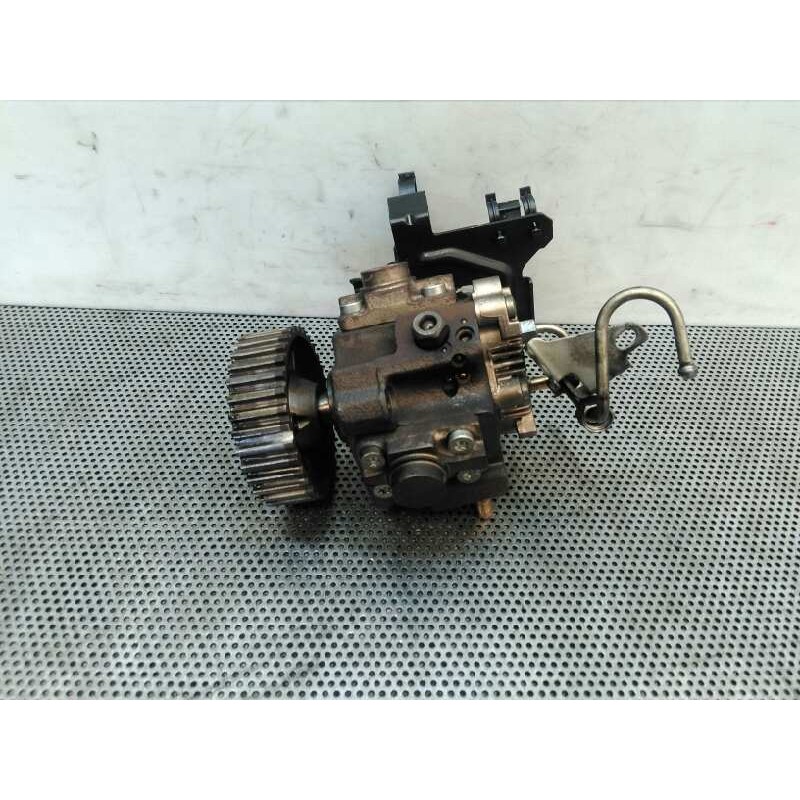 Recambio de bomba inyeccion para ford focus lim. (cb4) titanium referencia OEM IAM 0445010102 BOSCH 9683703780