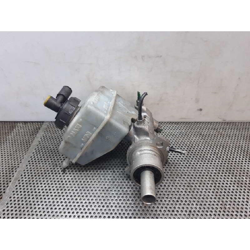 Recambio de bomba freno para nissan interstar mod. 04 (x70) caja cerrada, l 1 h 2, techo referencia OEM IAM 243605B - Blanco 5