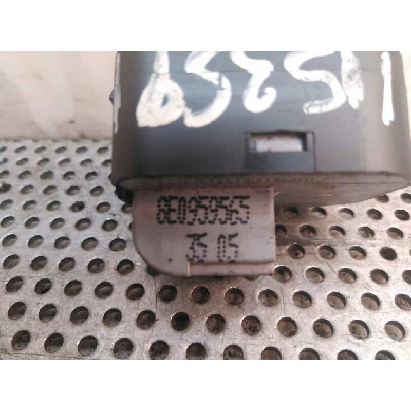 Recambio de mando retrovisor para audi a3 (8p) 1.9 tdi referencia OEM IAM 8E0959565 - Gris 2