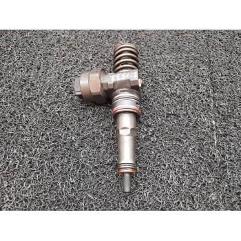 INYECTOR 0414720015 038130073J BOSCH