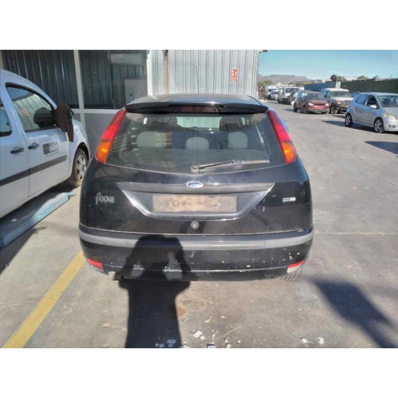 ford focus berlina (cak) del año 2004